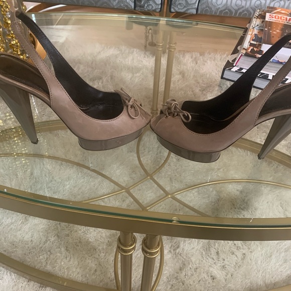 shoes - Picture 6 of 6